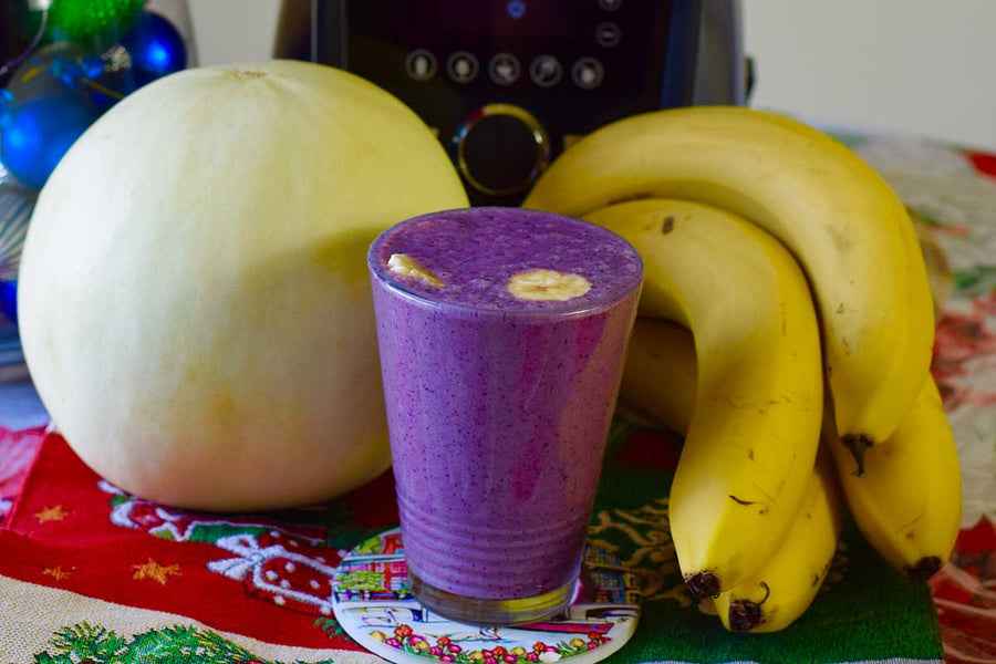 Banana Smoothie with Blueberry & Melon