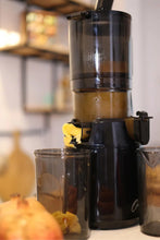 Load image into Gallery viewer, optimum-buy-juicers-online-australia + optimum 600 juicer
